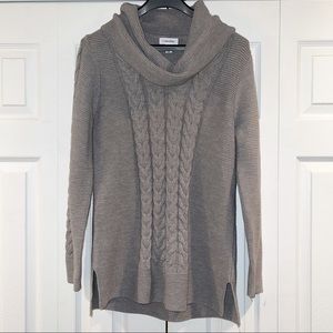 Calvin Klein Large Grey Cable Knit Sweater